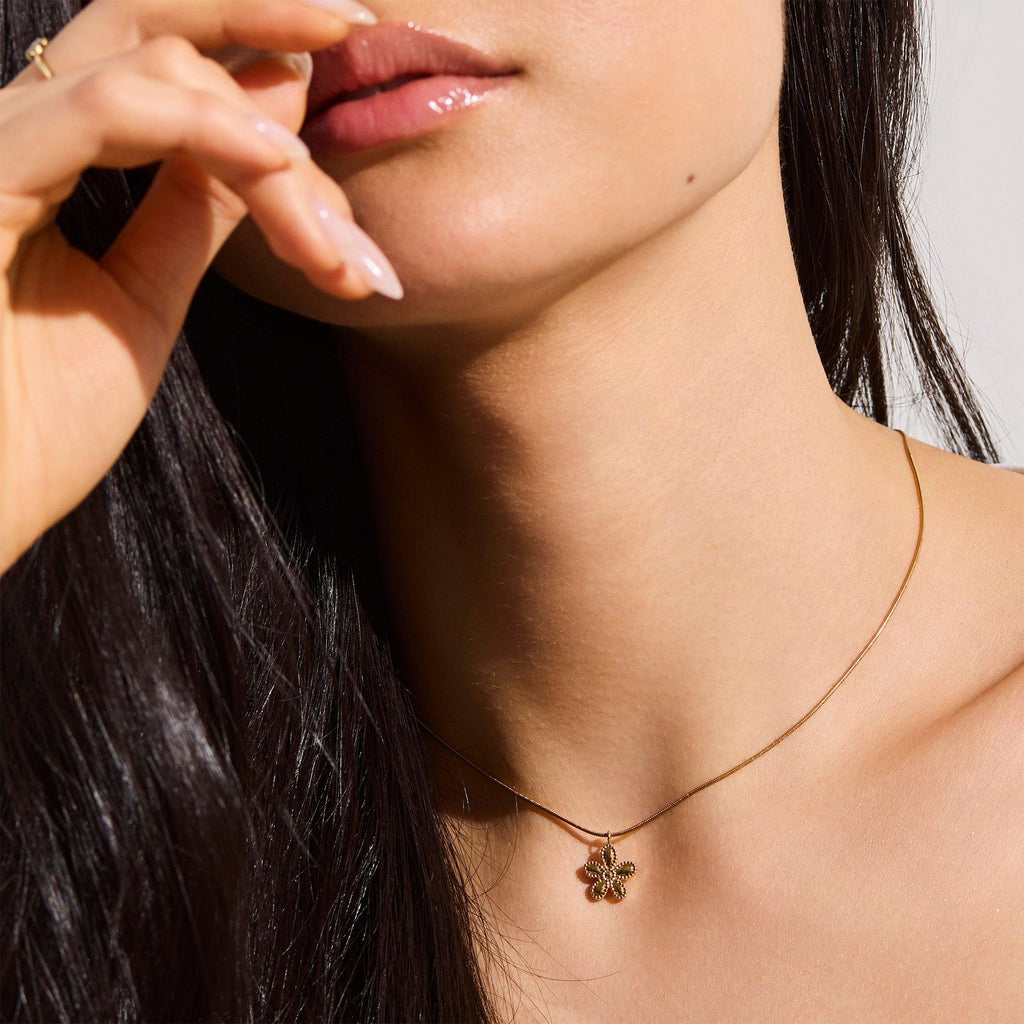 Petunia Necklace - EVRYJEWELS
