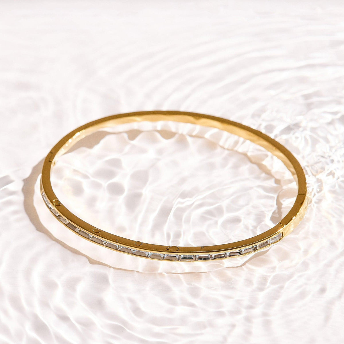 Old Money Bangle