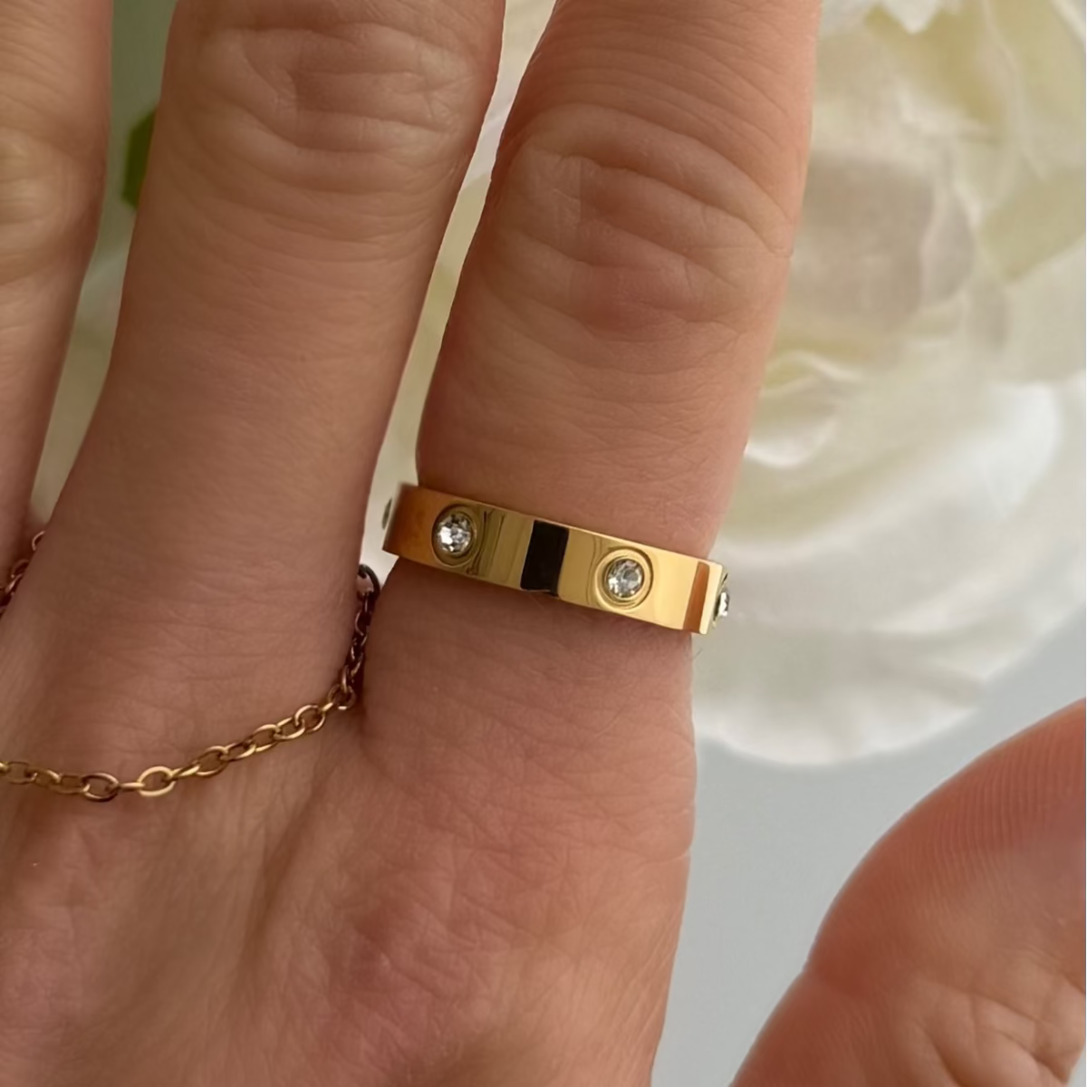 Rich Girl Ring - EVRYJEWELS